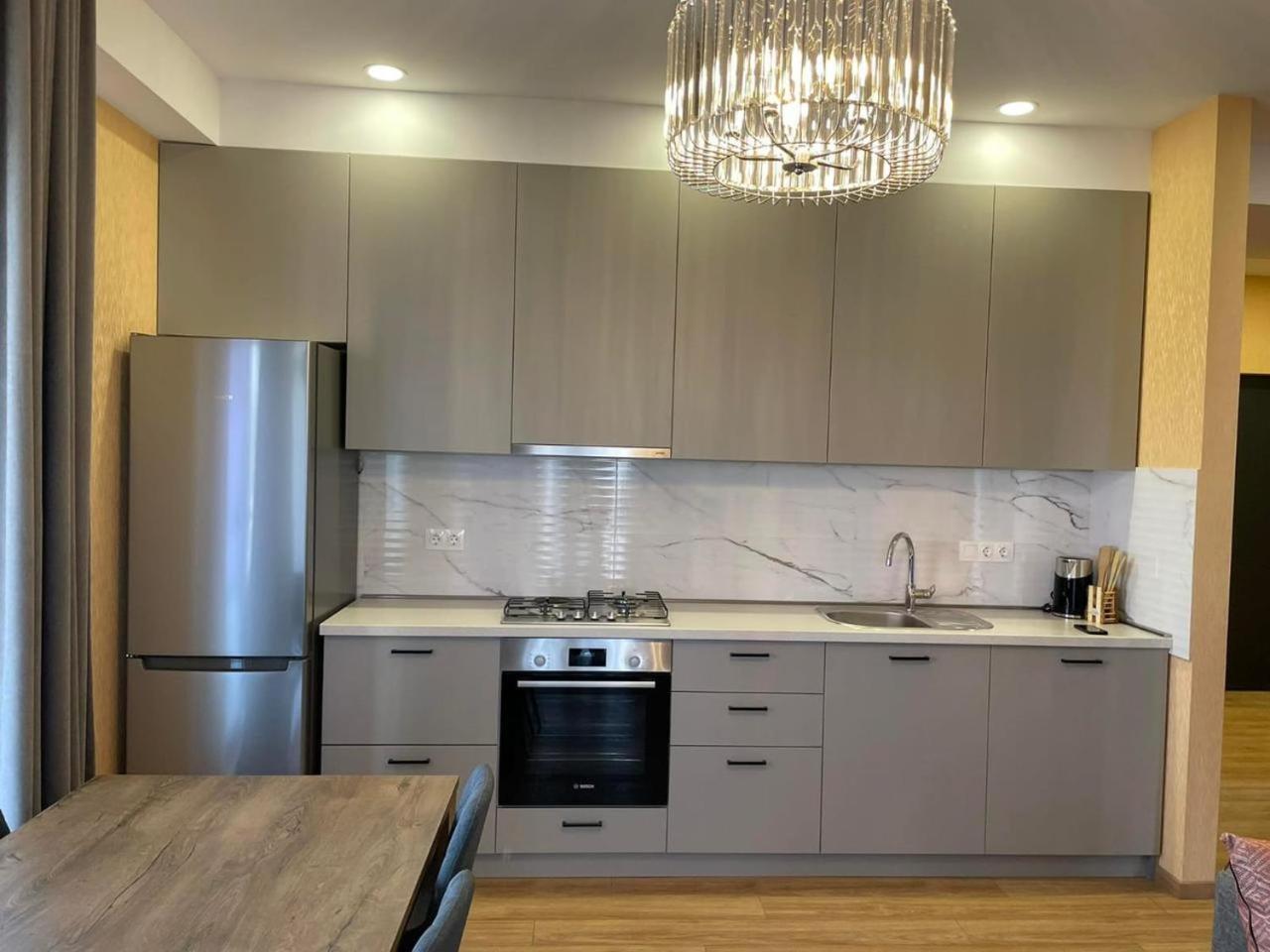 Tbilisi Hilton Apartment Εξωτερικό φωτογραφία