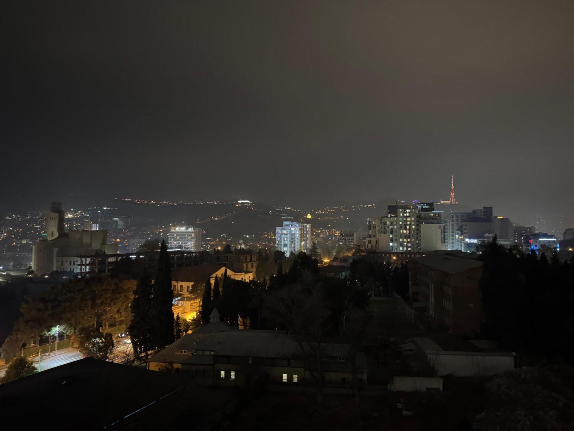 Tbilisi Hilton Apartment Εξωτερικό φωτογραφία